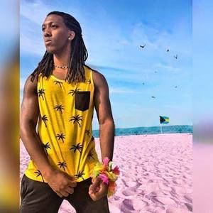 Meet your Posher, Isaiah